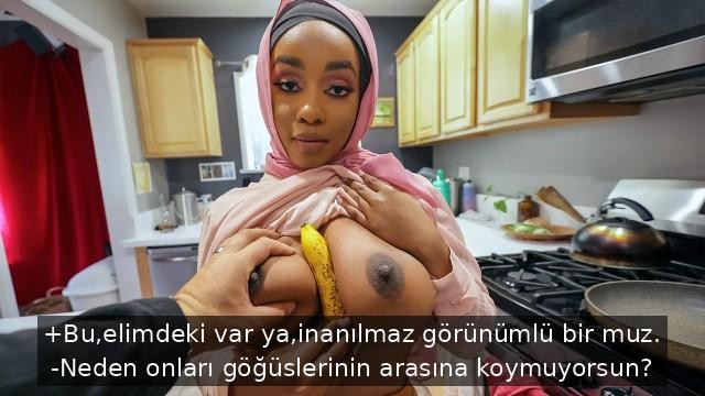 İlk kez bir erkek ile flörtleşen türbanlı kızın içinden adeta bir fahişe çıkıyor