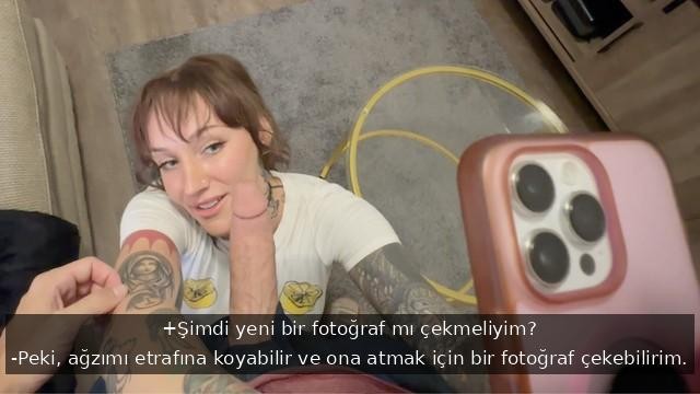 Orospu ruha sahip doyumsuz sürtük üvey kardeşinin yarağını fotoğraflıyor